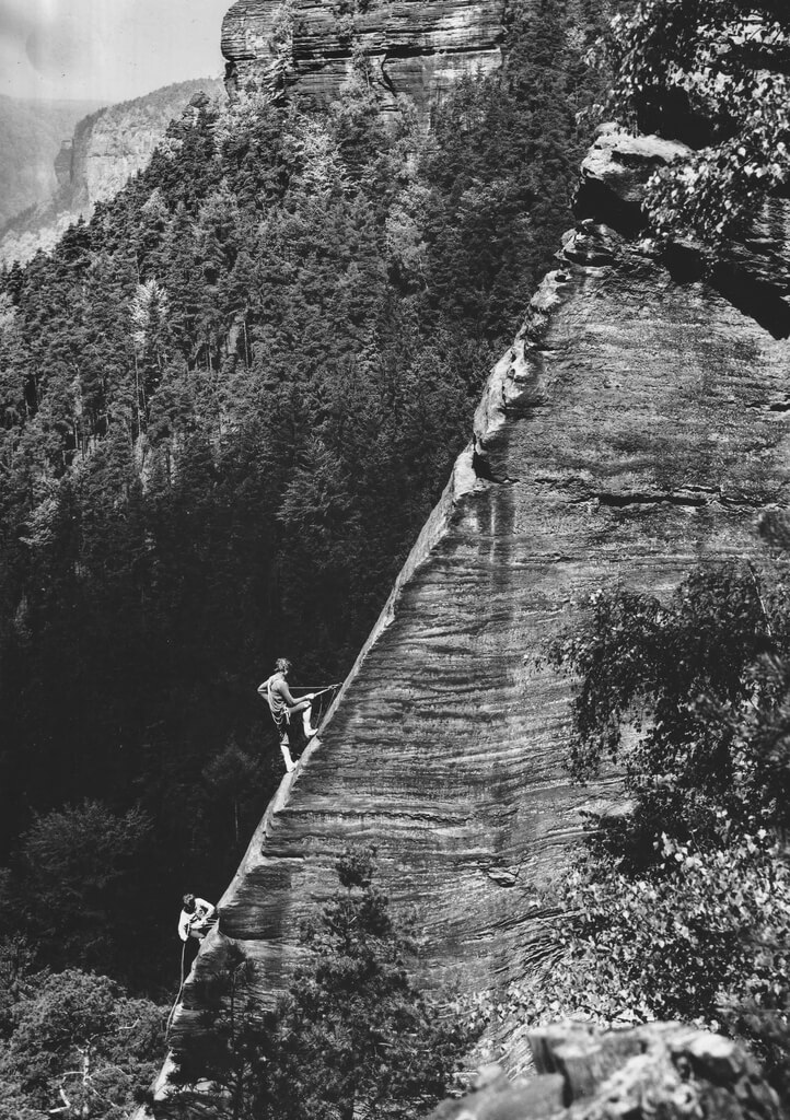 Zdeněk a Pavel Weingartlovi ve Staré cestě VI na Vojtěcha, Pravý břeh Labáku, 80. léta, foto Vláďa Pelc, archiv Jardy Uhra